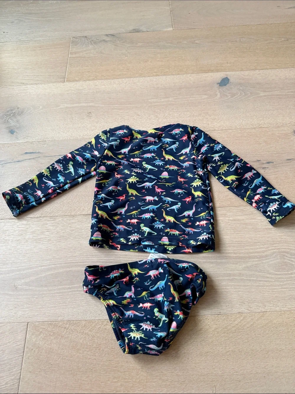 Gap girls  Navy Dinosaur Swim long Top rashguard Matching Swim bottoms 12-18 m